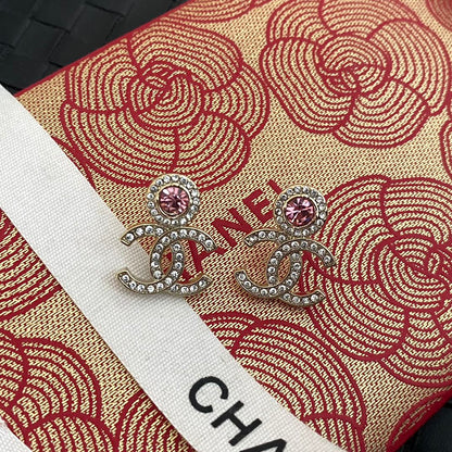 Boucles d'oreilles en strass roses