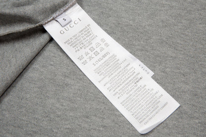 Camiseta vintage gris estampada