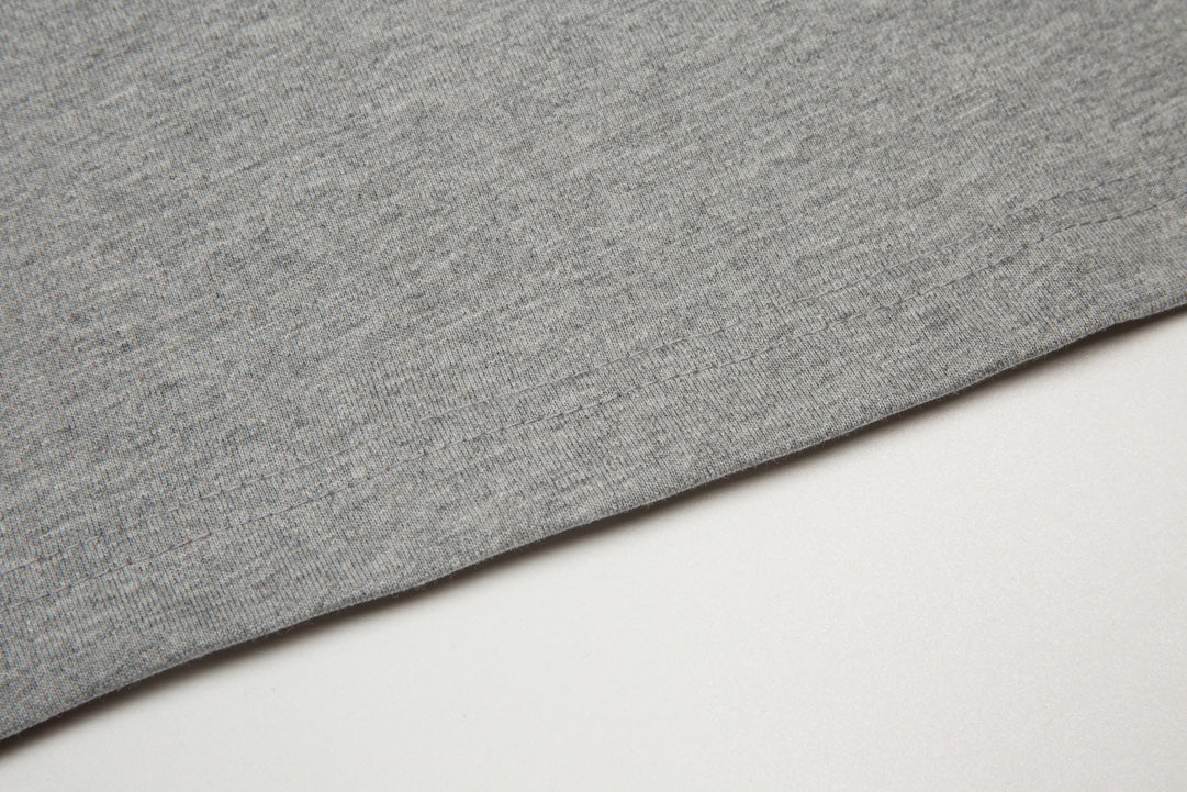 Camiseta vintage gris estampada