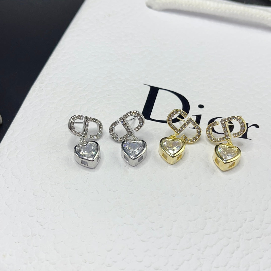 Pendientes con colgante de corazón de diamantes de 2 colores a la moda