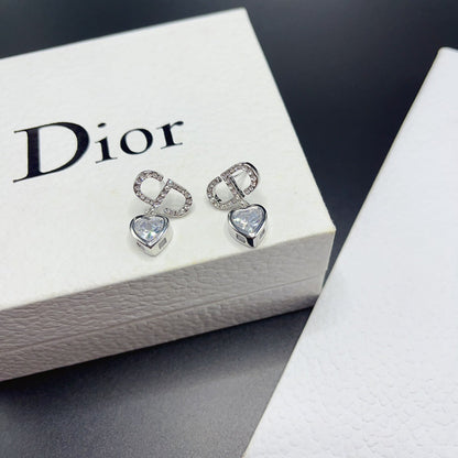 Pendientes con colgante de corazón de diamantes de 2 colores a la moda