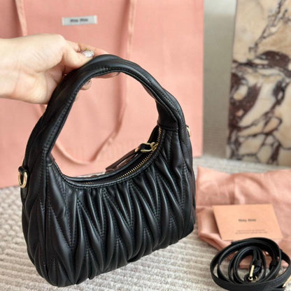 Bolso hobo de piel Wander