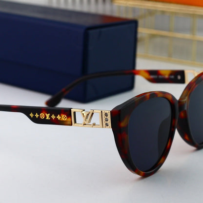 Nuevas gafas de sol con logotipo calado de metal ojo de gato
