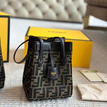 Sac seau origami motif rétro F