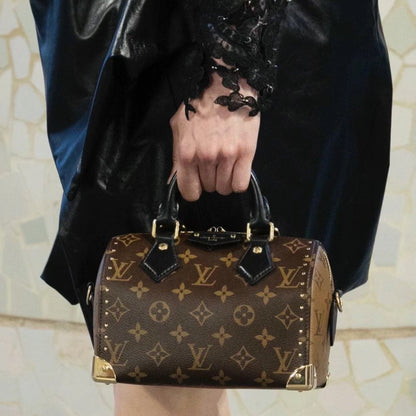 Bolso de mano Rivet