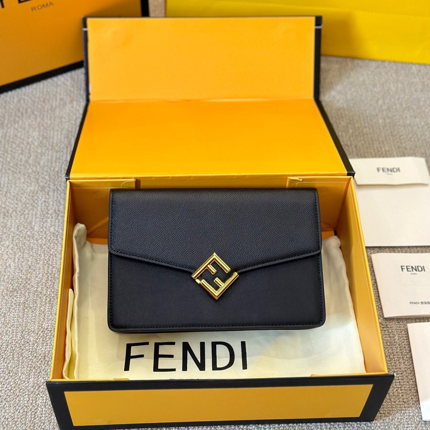 Bolso cruzado FF Diamonds