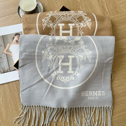 Bufanda de cachemira en relieve H Carriage