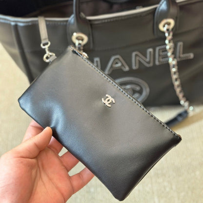 Grand sac fourre-tout en cuir noir