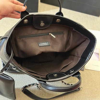 Grand sac fourre-tout en cuir noir
