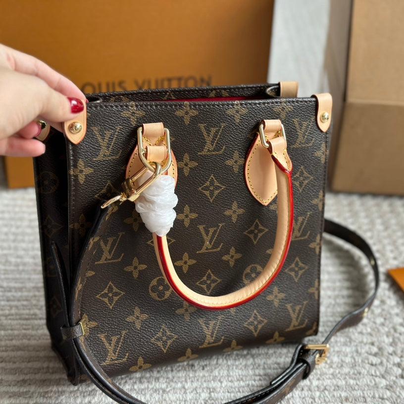 Bolso Petit Sac Plat de Cuero