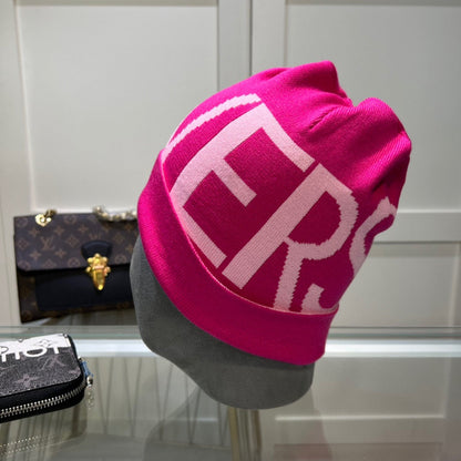 Gorro de punto suave unisex de lana con letras