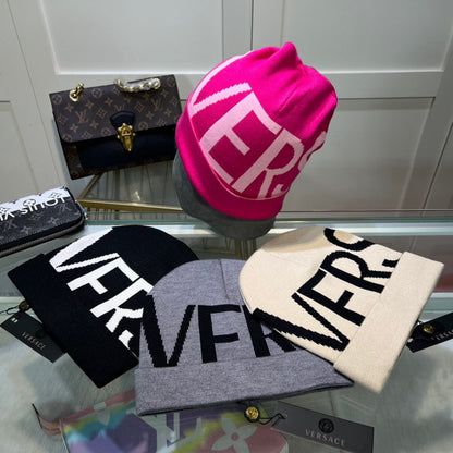 Gorro de punto suave unisex de lana con letras