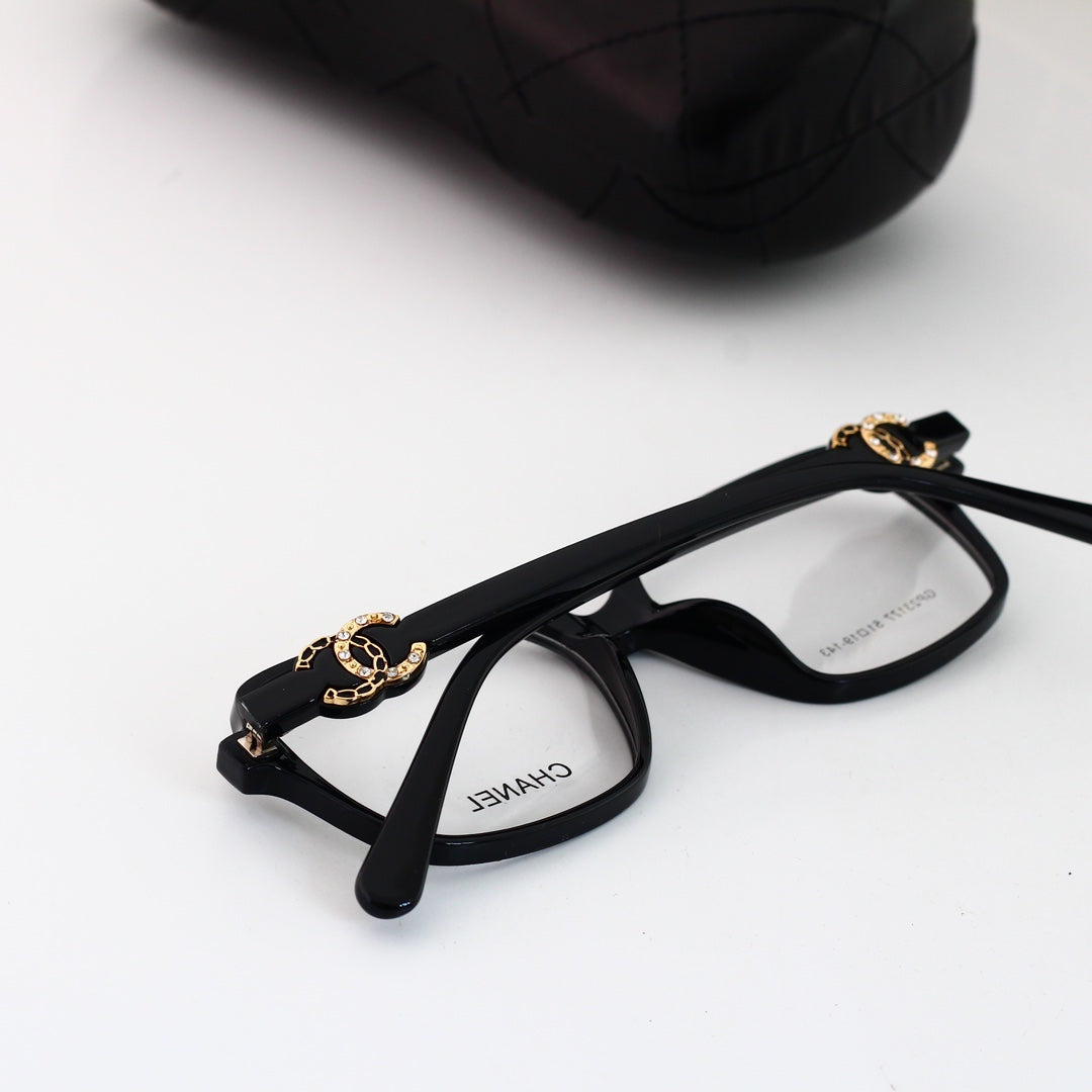Gafas con Logotipo de Diamante Cuadrado