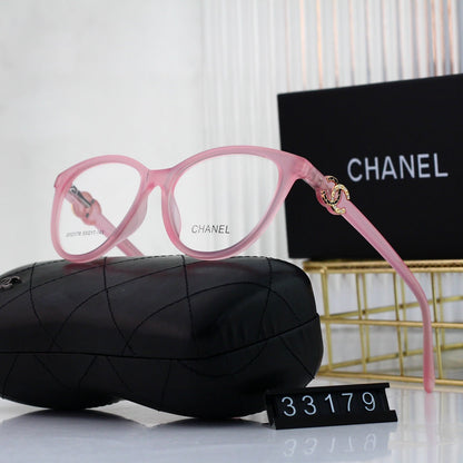 Lunettes en Métal Cat-Eye Ornées du Logo Diamant