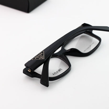 Lunettes carrées avec logo triangle classique