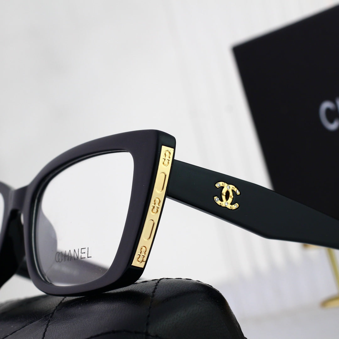 Gafas vintage con aros metálicos