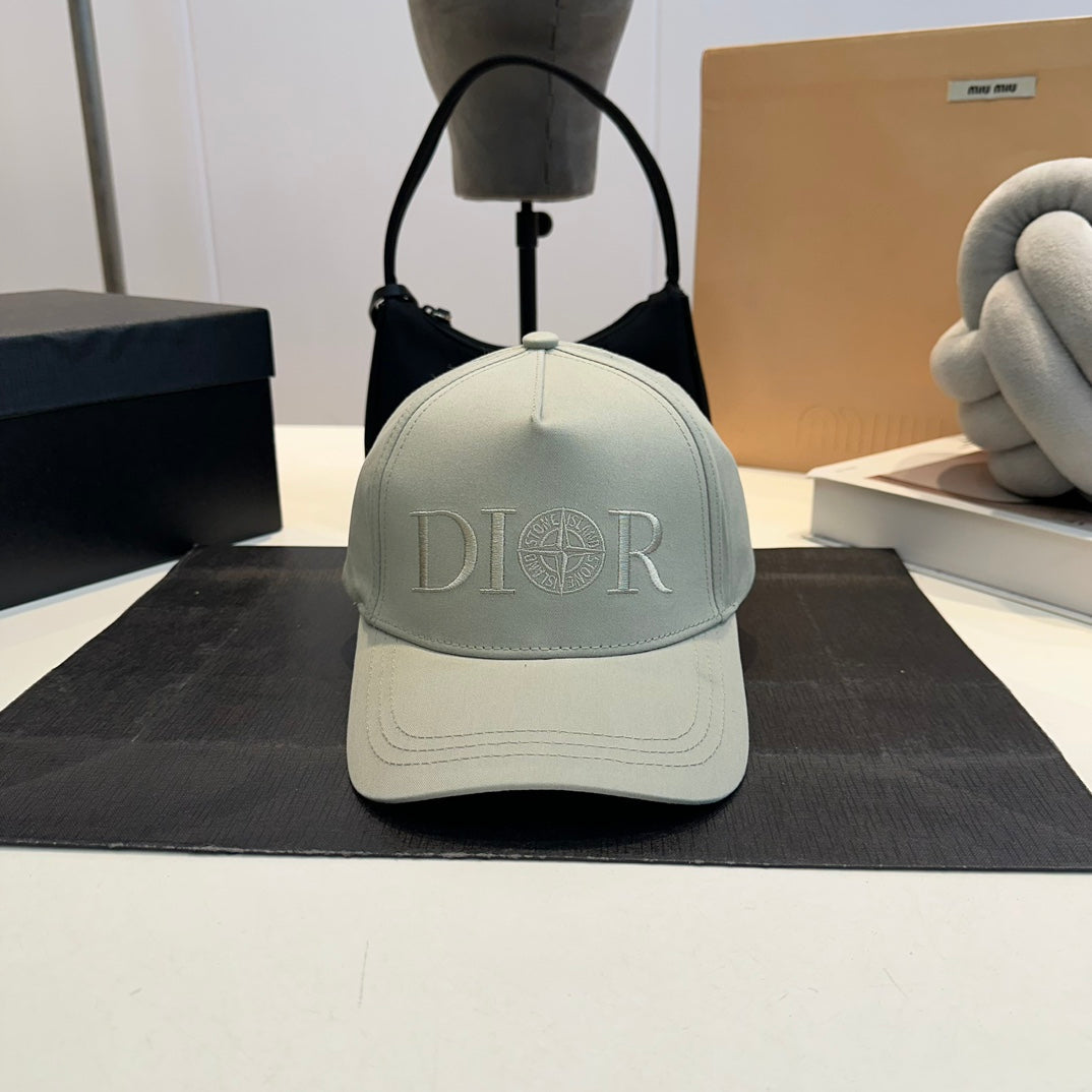 Gorra de béisbol sencilla bordada