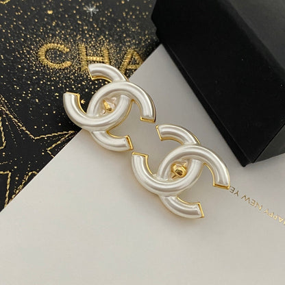 Pendientes Retro Blancos Elegantes