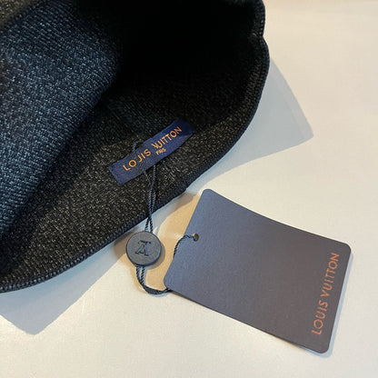 Gorro unisex moderno de lana en relieve