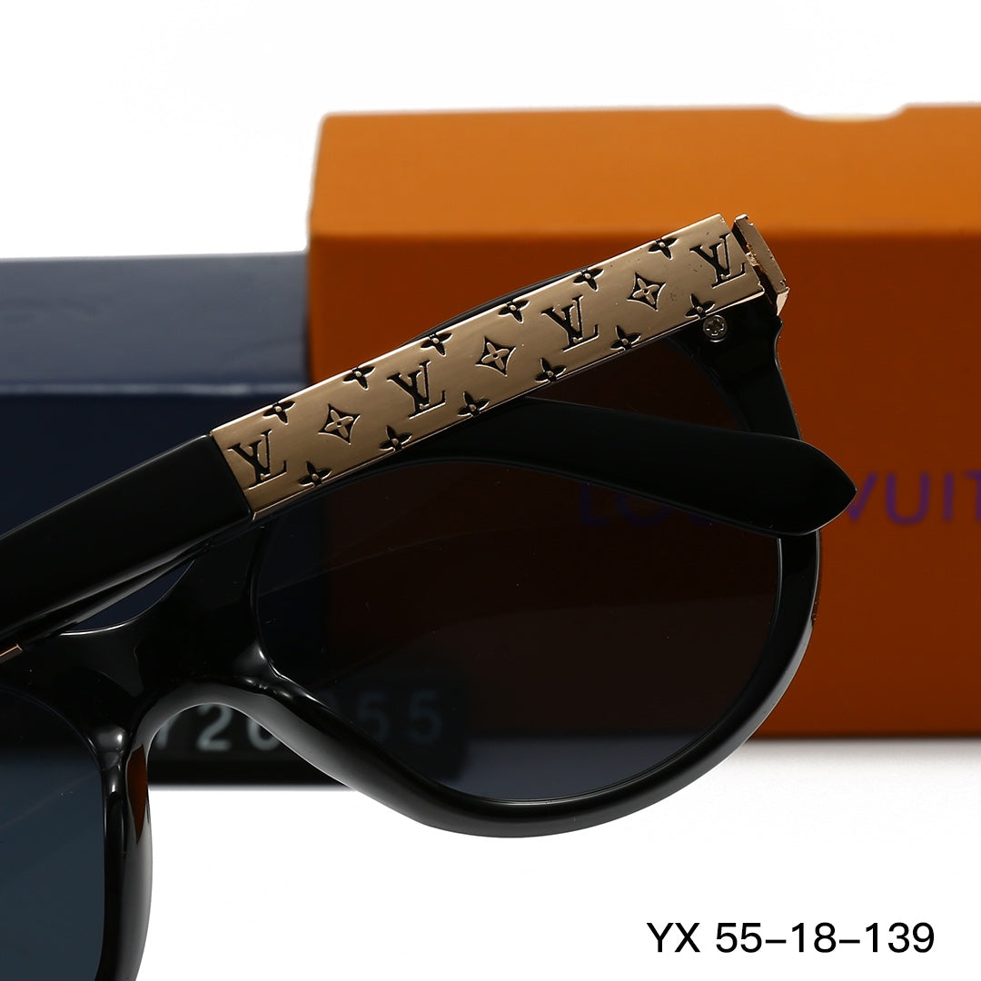 Gafas de sol redondas con montura metálica repujada vintage