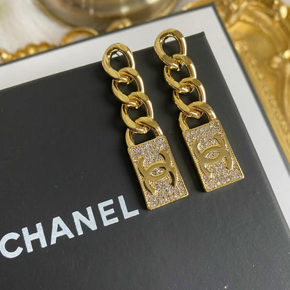 Boucles d'oreilles tendance carrées en chaîne dorée
