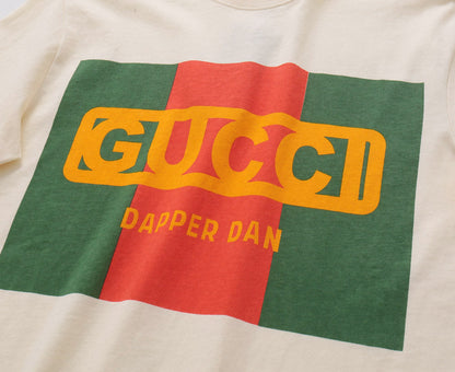 Camiseta estampada de moda