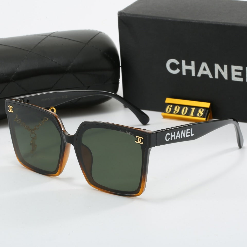 Gafas de sol con colgante de metal de moda