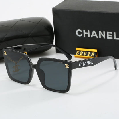 Gafas de sol con colgante de metal de moda