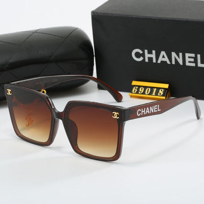 Gafas de sol con colgante de metal de moda