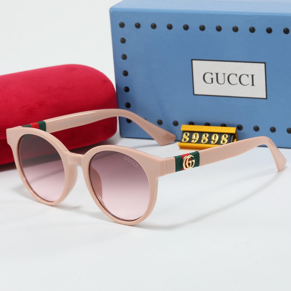 Gafas de sol retro de punto ovaladas a rayas