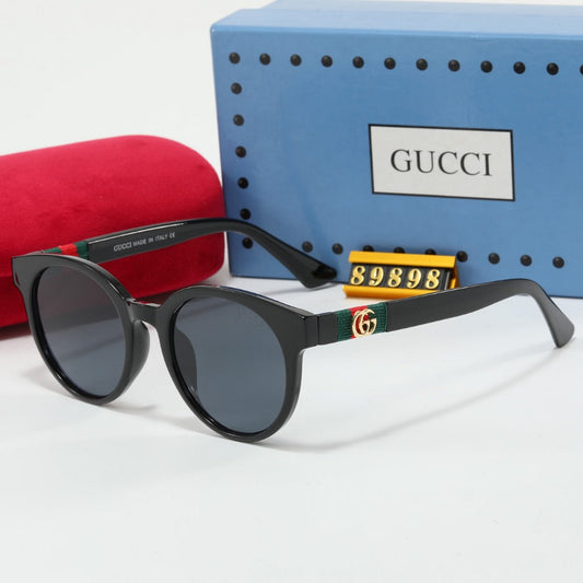 Lunettes de soleil rétro ovales en maille à rayures