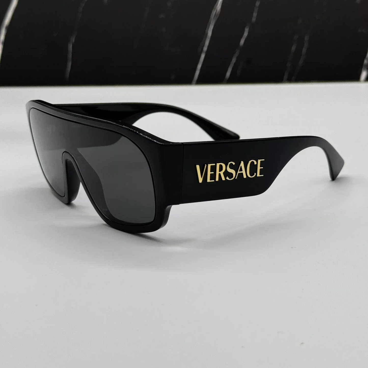 Gafas de sol unisex de una pieza con montura grande y a la moda