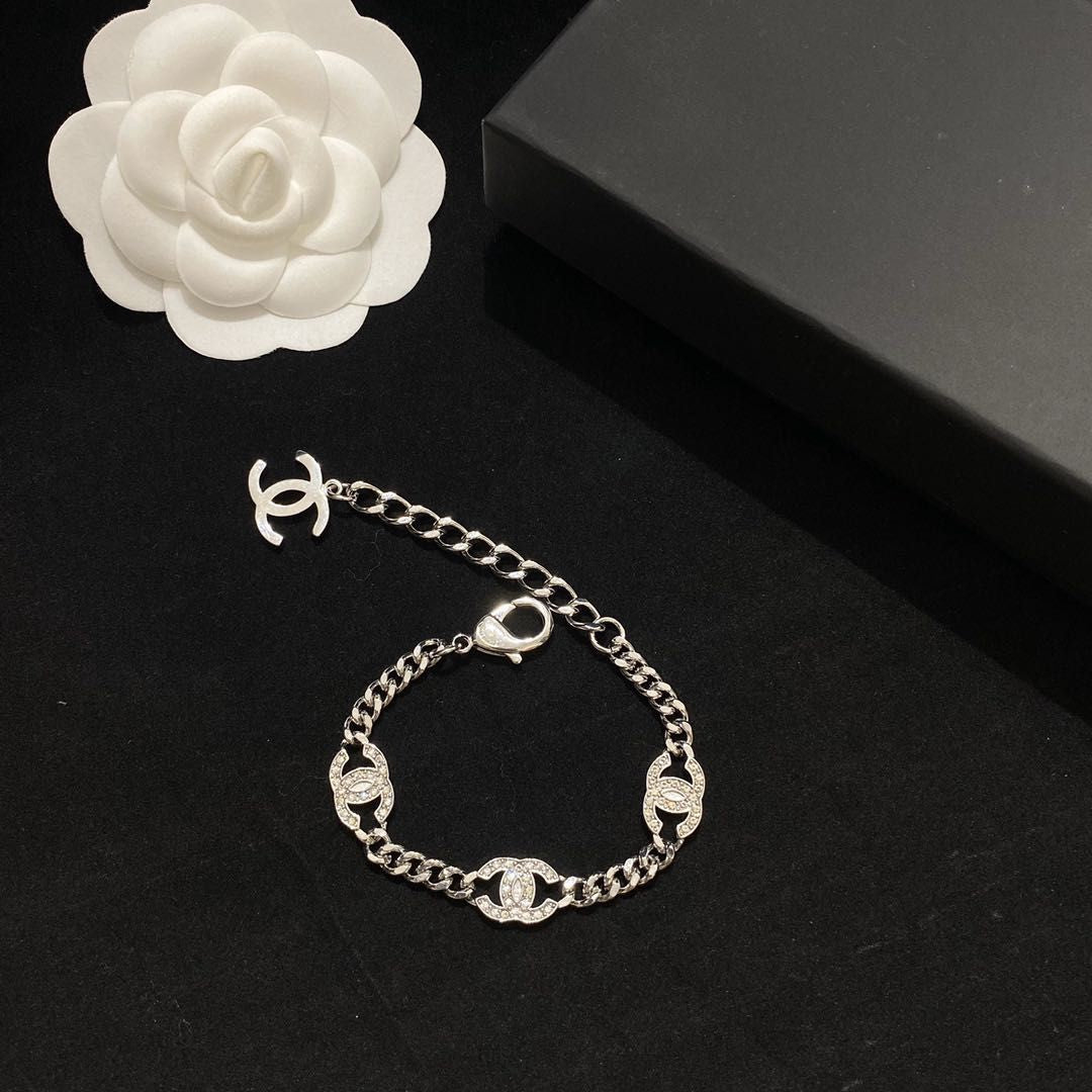 Pulsera y Collar con Logotipo de Diamante de Moda