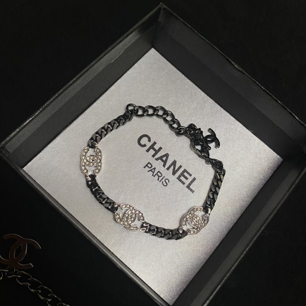 Pulsera y Collar con Logotipo de Diamante de Moda
