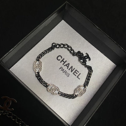 Pulsera y Collar con Logotipo de Diamante de Moda