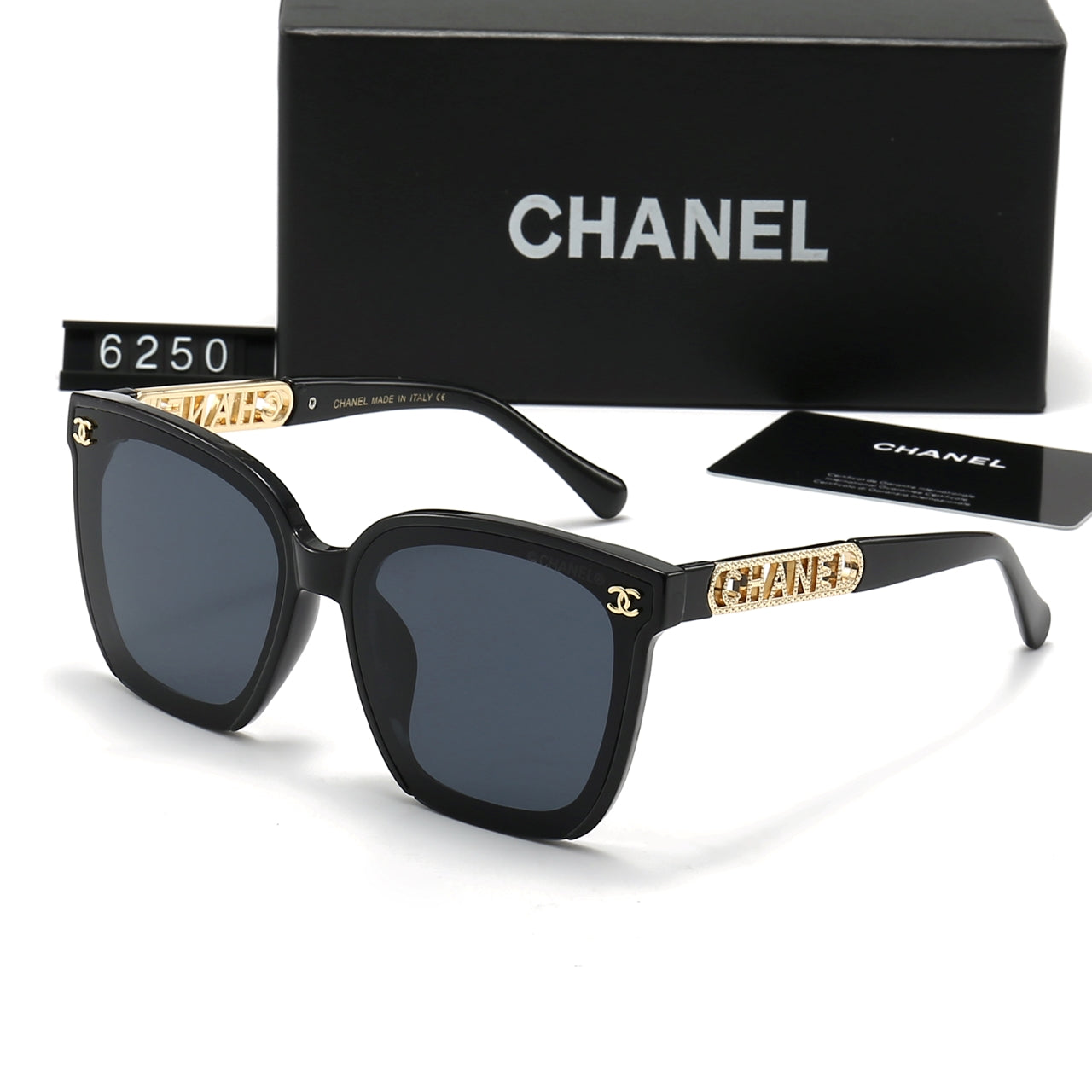Gafas de sol clásicas con montura metálica y letras de moda