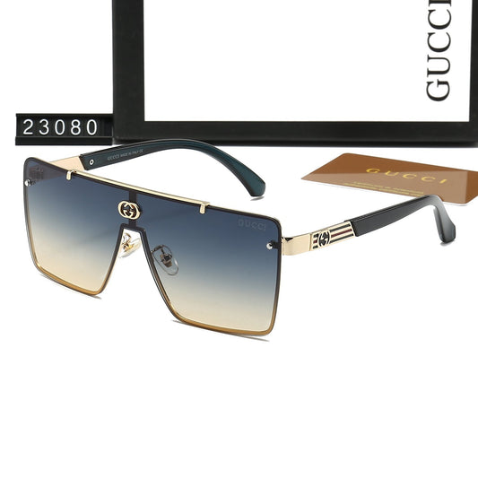 Lunettes de soleil tendance à monture rayée et design monobloc