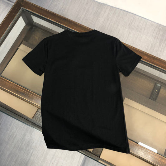 Camiseta con estampado de lente