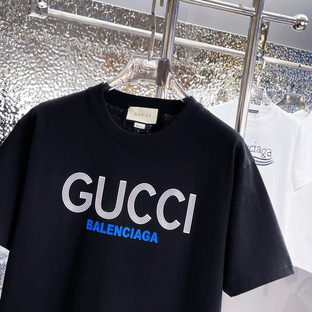 Camiseta Clásica con Estampado de Letras