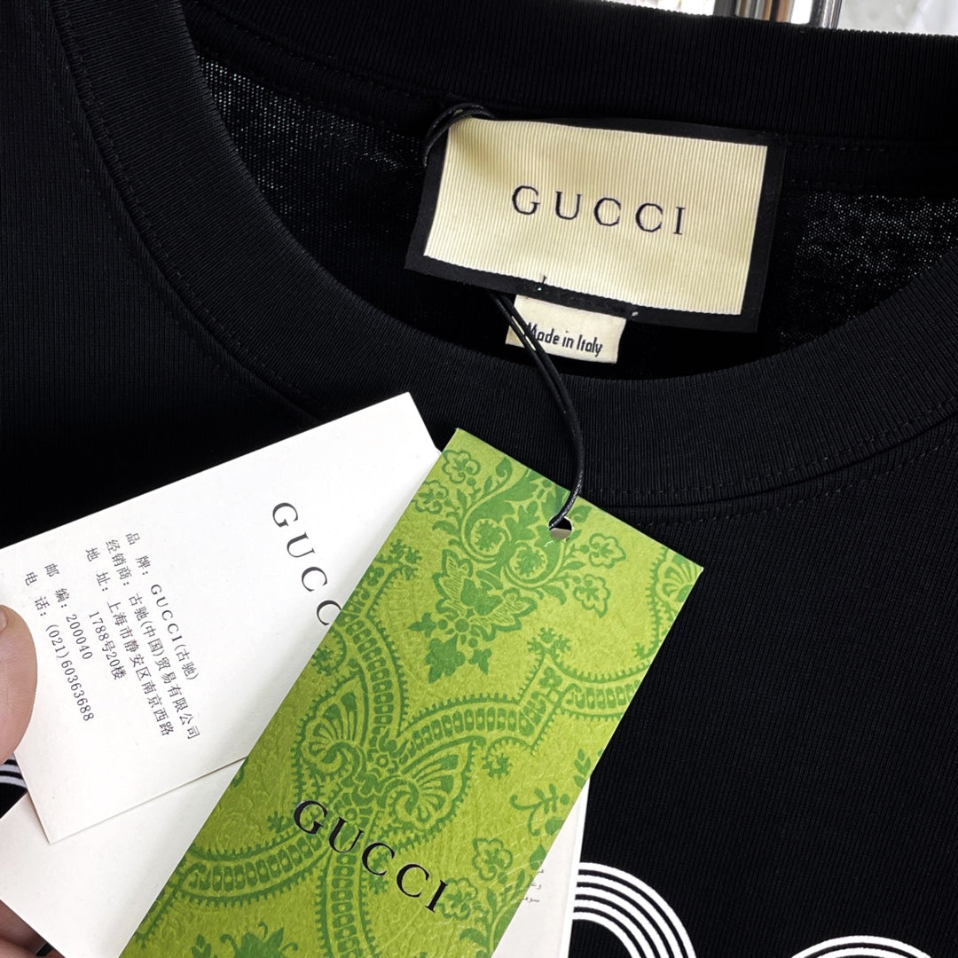 Camiseta Clásica con Estampado de Letras