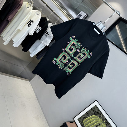 Camiseta con estampado de dragón