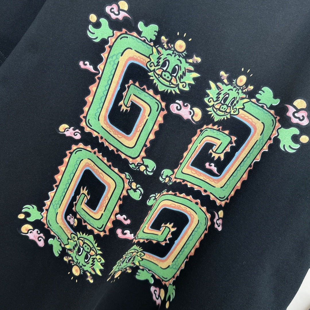 Camiseta con estampado de dragón