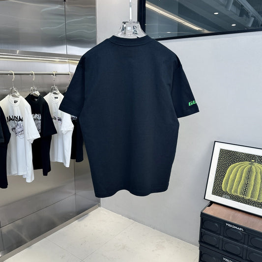 Camiseta Estampada con Letras de Gomaespuma