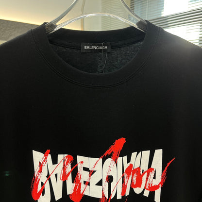 Camiseta con estampado de pegamento