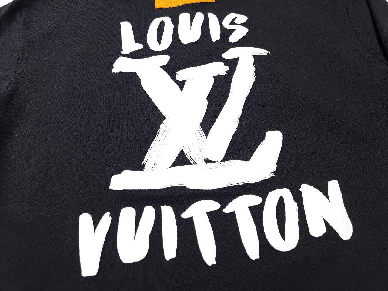 Camiseta Clásica Estampada Delantera Y Trasera