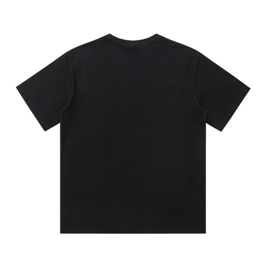Camiseta estampada con degradado de letras